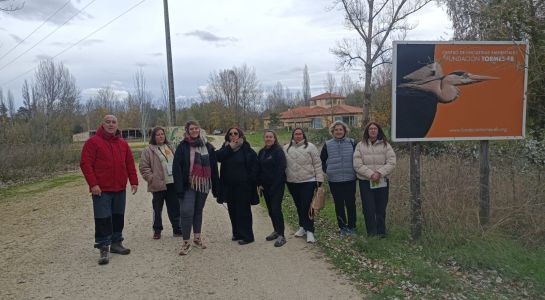 Los alumnos de la Afe de Medio Natural y Promoción Turística visitan las instalaciones de la Fundación Tormes-EB en Almenara de Tormes