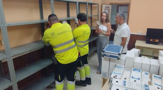 Comienzan las obras de acondicionamiento de los colegios y la Escuela Infantil de Santa Marta de cara al nuevo curso