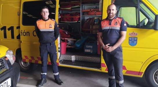 Sale hacia Catarroja la segunda dotación de Protección Civil equipada con dos vehículos, material de limpieza y tres motobombas de achique