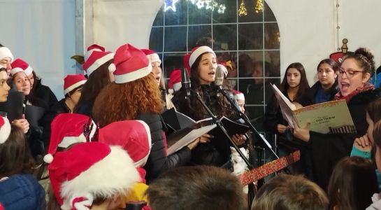 La agrupación de canto de la Escuela de Música de Santa Marta organiza un concierto en el Hospital Clínico de Salamanca