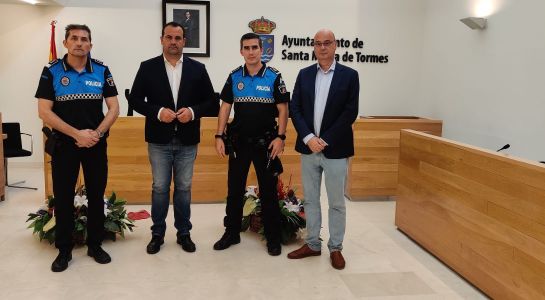 Incorporación de un nuevo oficial a la Policía Local de Santa Marta que cuenta con un plantilla de 22 trabajadores