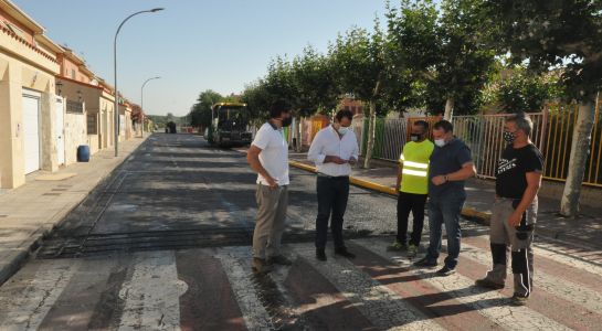 Arranca  el proyecto global de pavimentación del municipio en la calle Gutiérrez Mellado