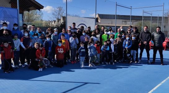 Éxito del proyecto sensorial de la Escuela de Tenis que mejora las capacidades de aprendizaje a través del deporte
