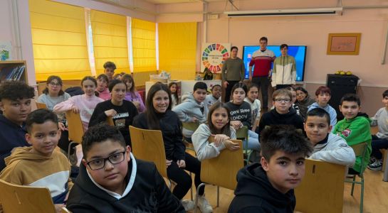 50 alumnos del Colegio Martín Gaite participan participan en un taller de deporte inclusivo para personas con discapacidad visual